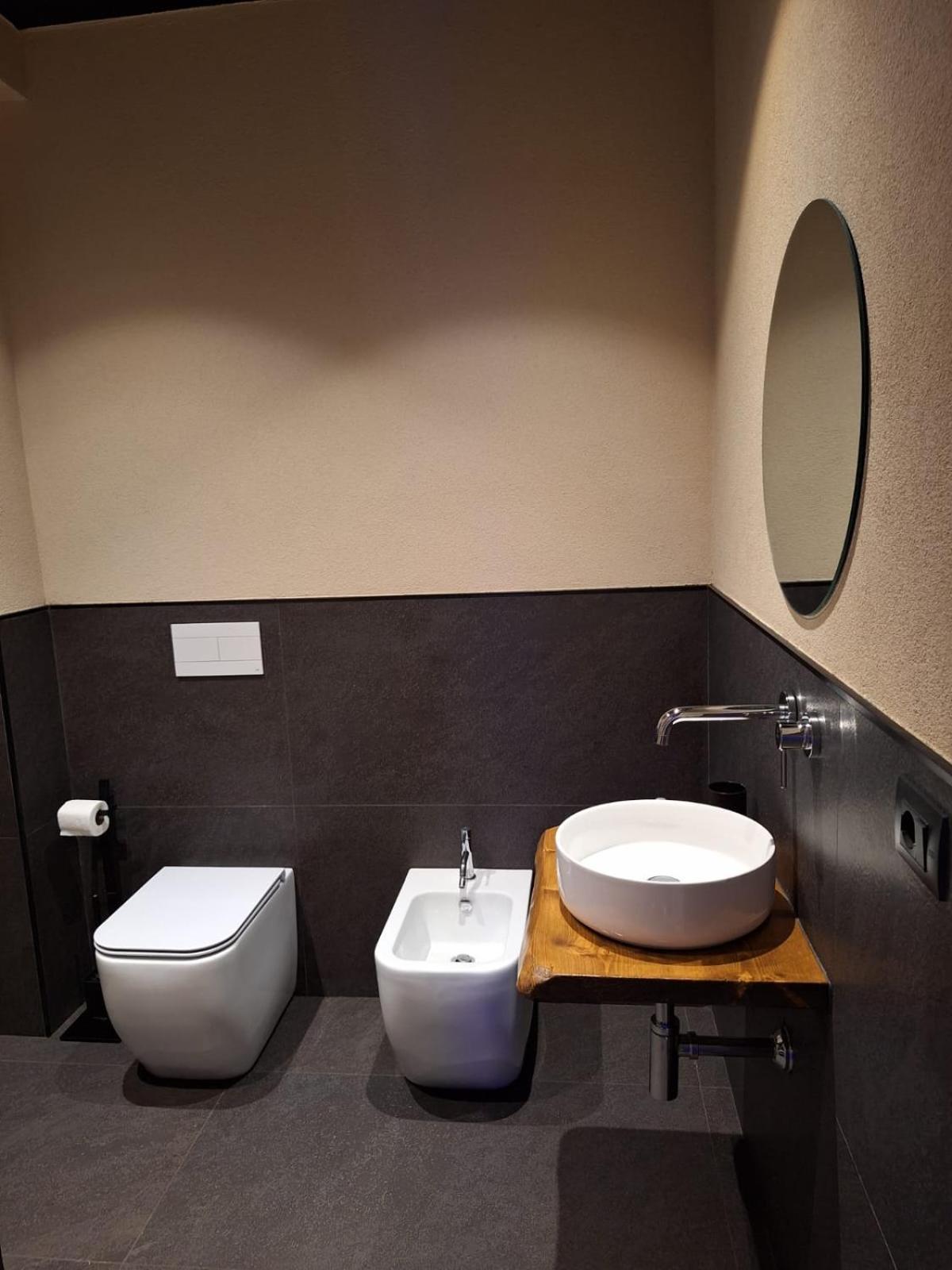 Dark & Light Rooms & Luxury Suites Catania Exterior photo